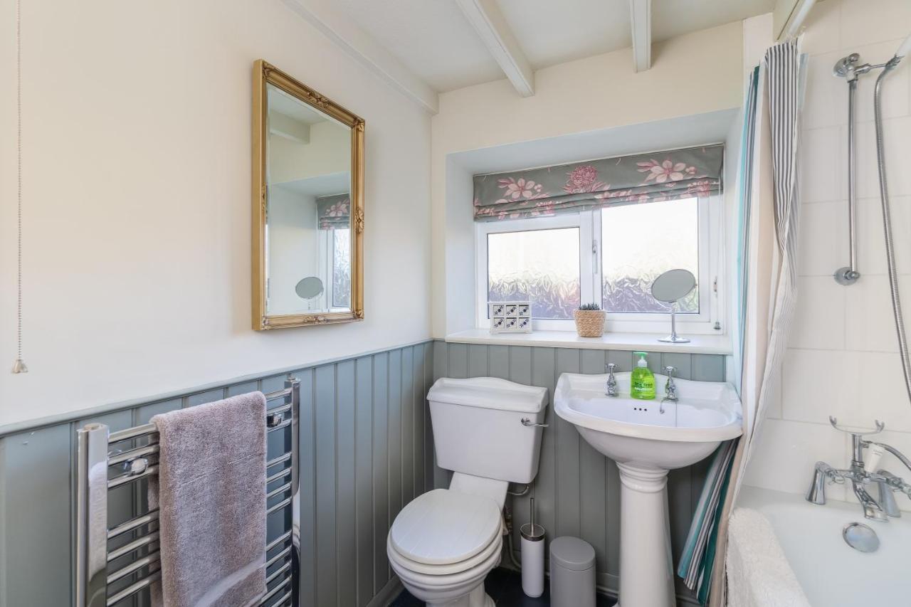 Dene Cottage, Welburn Buitenkant foto